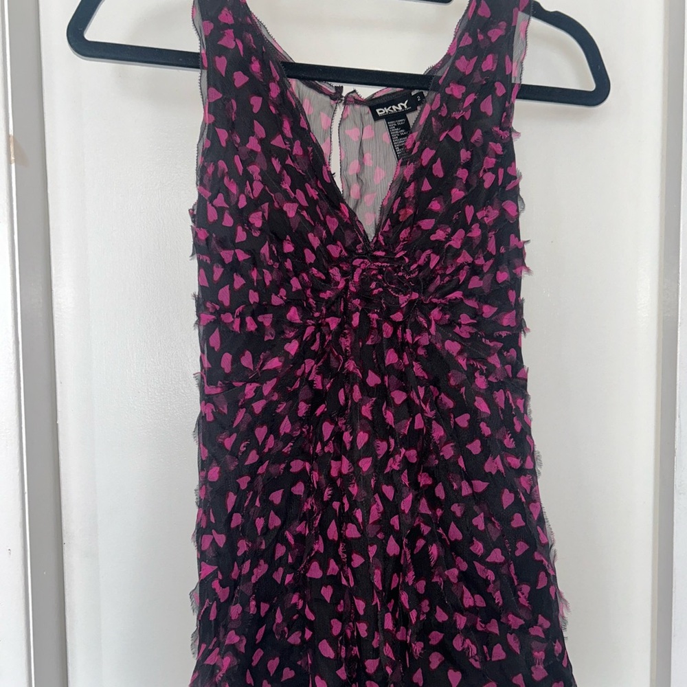 DKNY | Vintage | Silk Black/Pink Heart Pattern Shirt